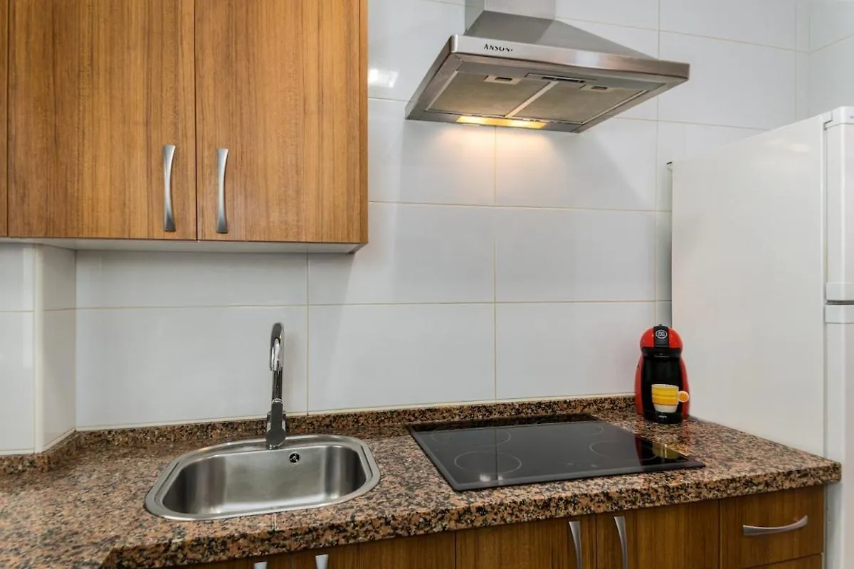 C54 - Homey Apartment 2 Bedroom In Town Malaga Spain