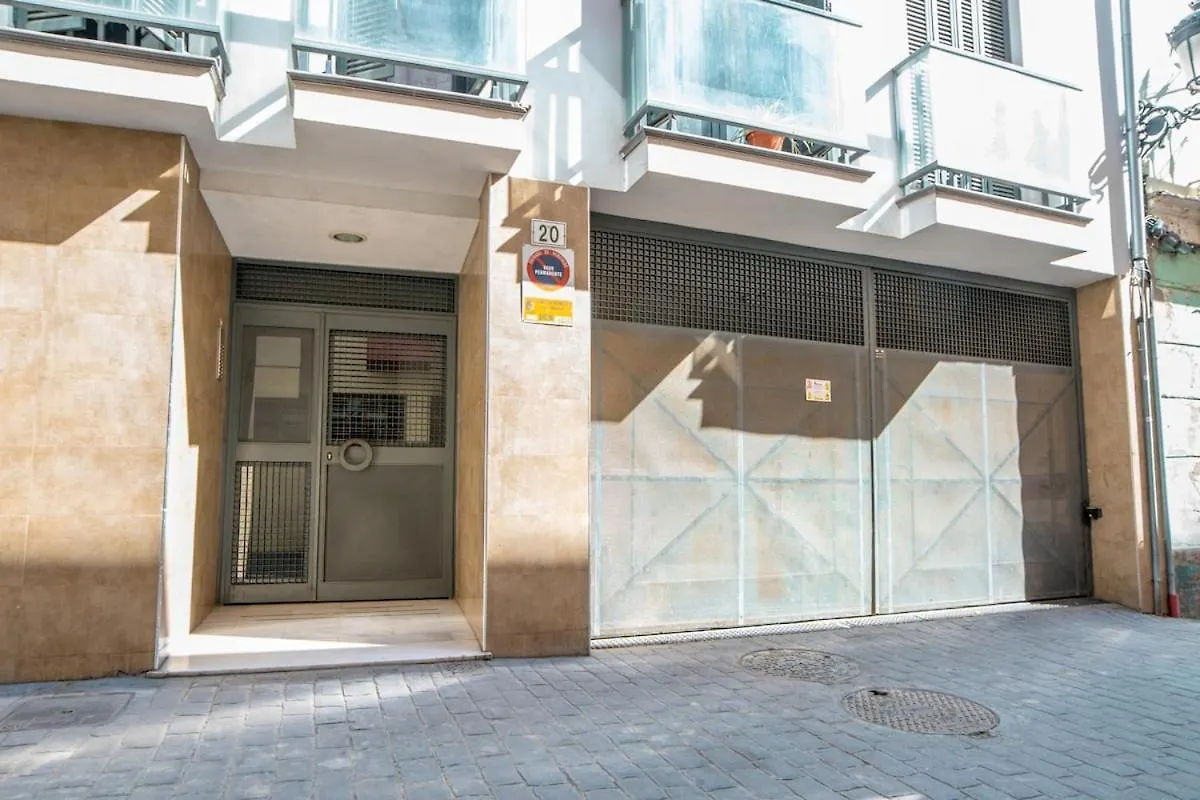 C54 - Homey Apartment 2 Bedroom In Town Malaga